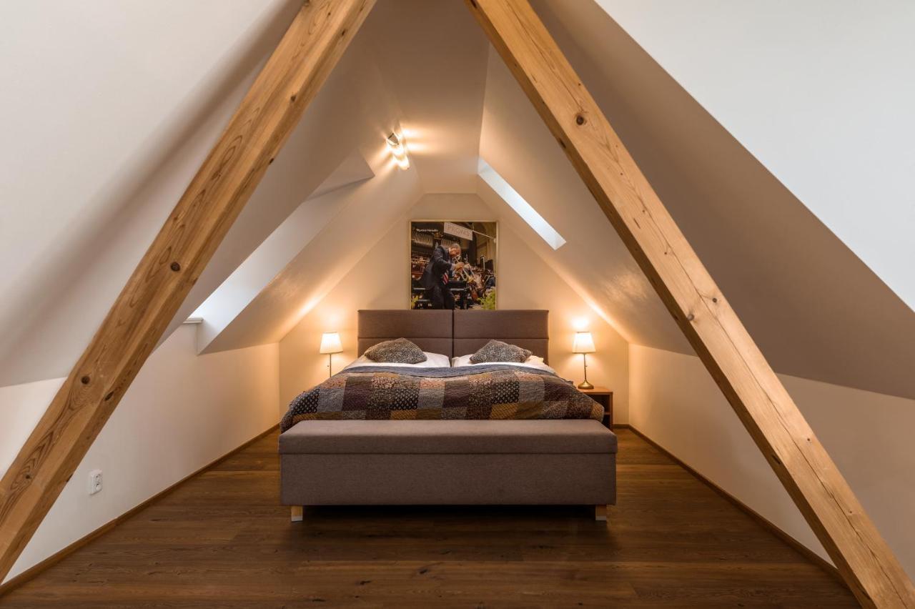 Apartments U Zlatého Gryfa Prague Extérieur photo