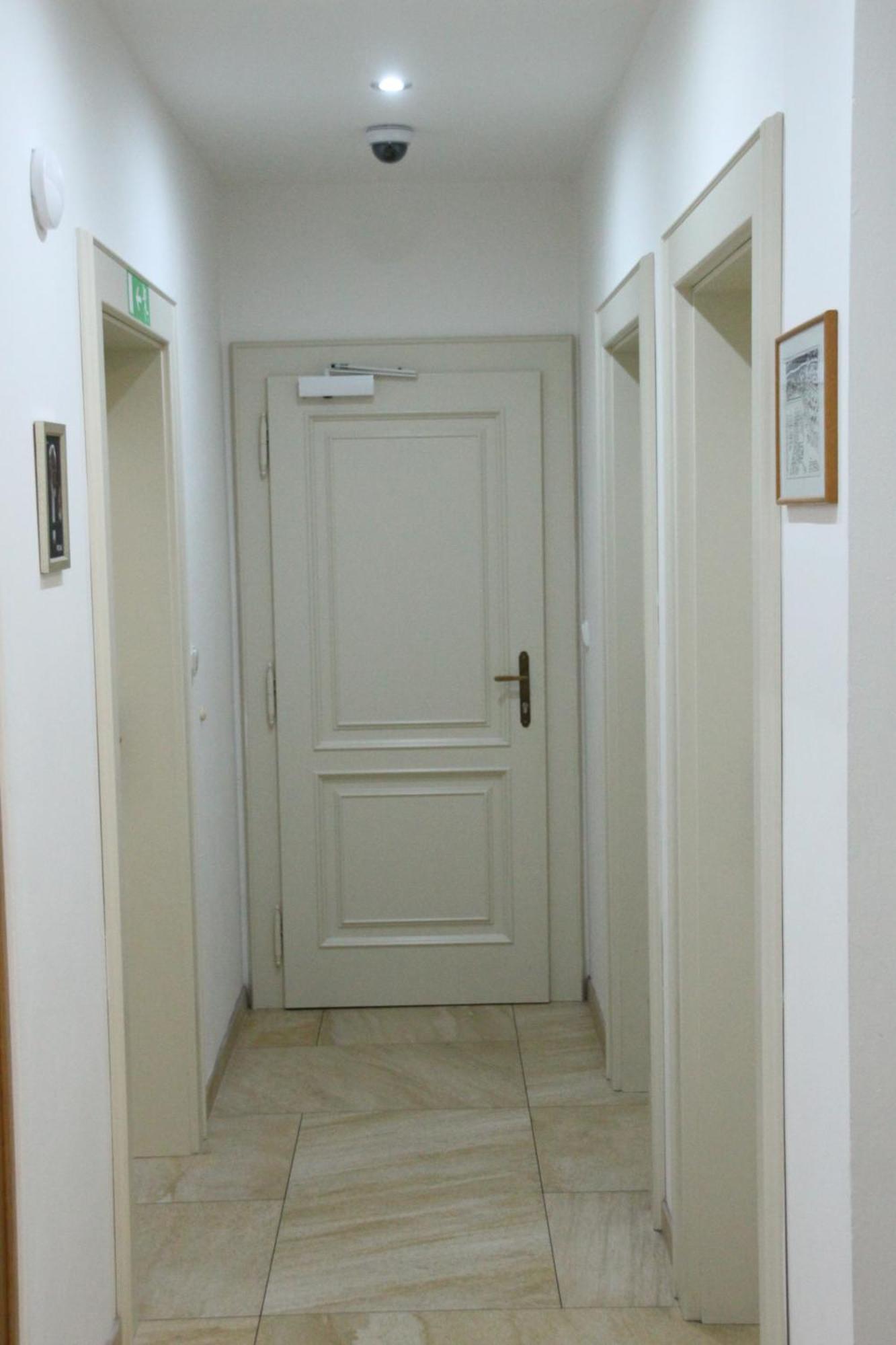 Apartments U Zlatého Gryfa Prague Extérieur photo